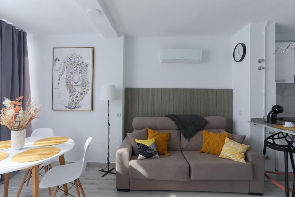 Apartamentos De Benidorm, Playa Poniente, Espana Екстер'єр фото